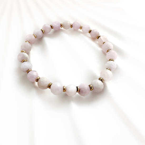 Gentle Goddess – Bransoletka z Kunzytem