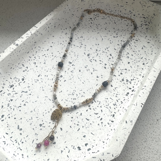 Naszyjnik z liściem