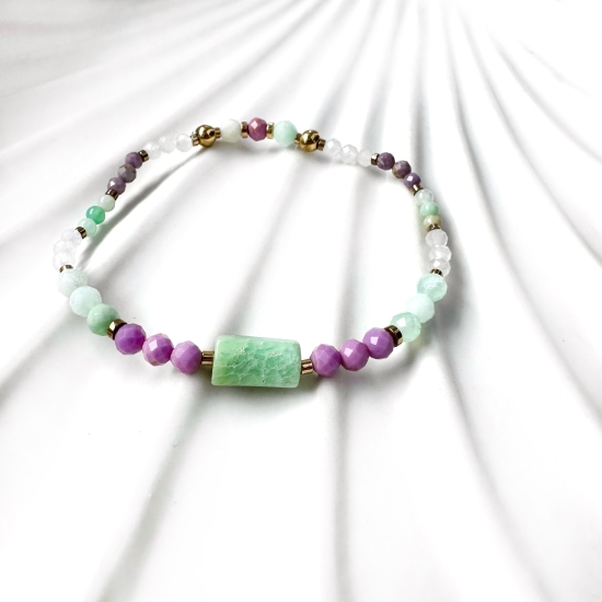 Bransoletka „Kod Obfitości Miłości” – serce, radość i przyciąganie dobra