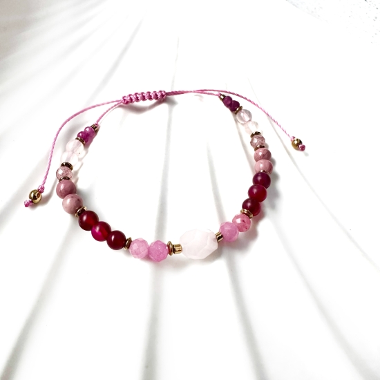 Bransoletka „Kod Miłości” – energia serca, harmonii i przyciągania uczucia