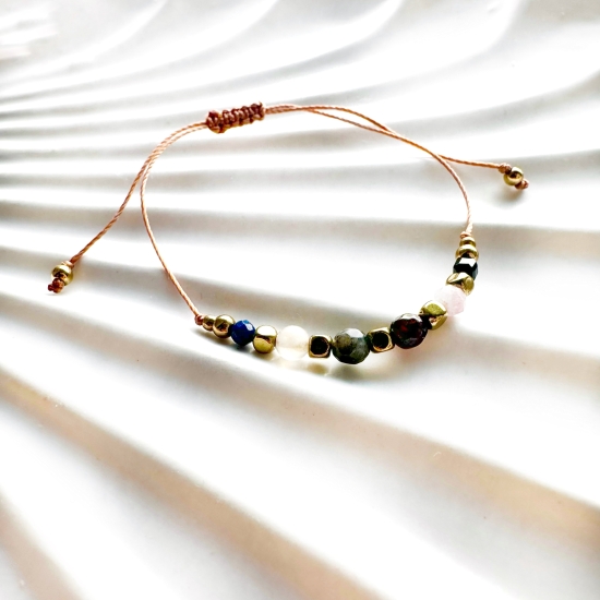 Personalizowana bransoletka „Kreacja Intencji” na sznurku