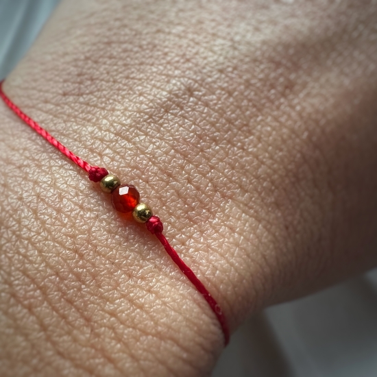 Nitka z Karneolem na 2026 rok intencja • ogień • ruch